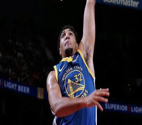 林良铭红牌,蒋光太离场,国奥十人战,爱游戏app,爱游戏官网,爱游戏体育官网,爱游戏体育app